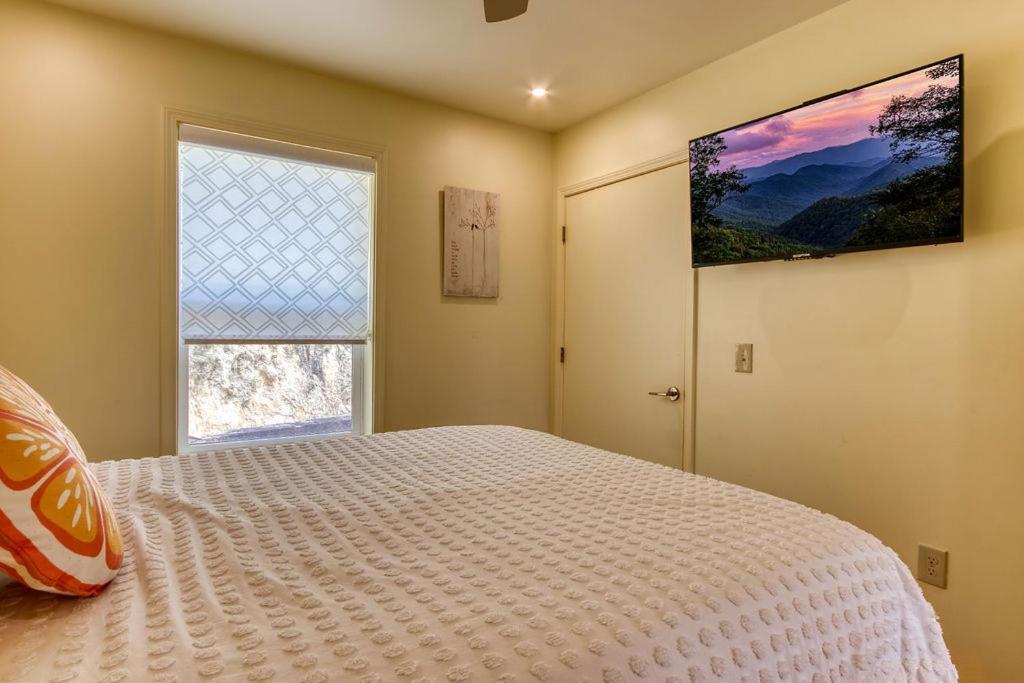 Key Lime Pie, Hot Tub,Wifi, 1089 Free Tickets Each Paid Day, Dollywood And More Gatlinburg Dış mekan fotoğraf