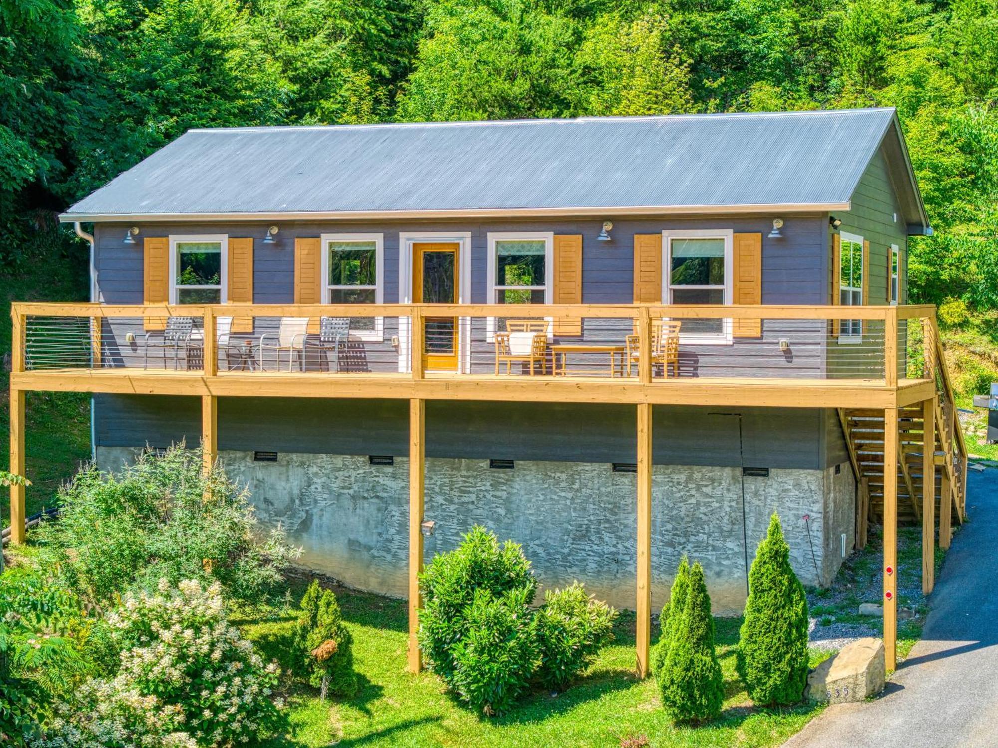 Key Lime Pie, Hot Tub,Wifi, 1089 Free Tickets Each Paid Day, Dollywood And More Gatlinburg Dış mekan fotoğraf